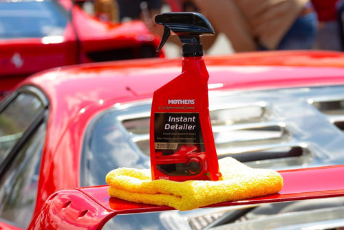California Gold Instant Detailer, 16 Oz. – Removes Smudges, Dust & Fingerprints, Boosts Gloss & Slickness, Lubrication for Clay Bars, Quick Touch-Ups & Maintenance between Washes (08216)